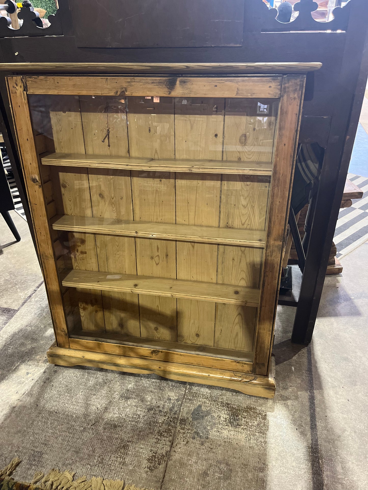 Wall Shelves with door