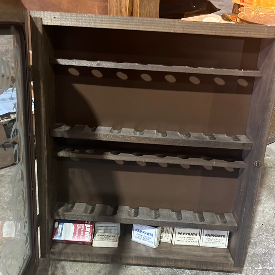 Hanging Pipe Case