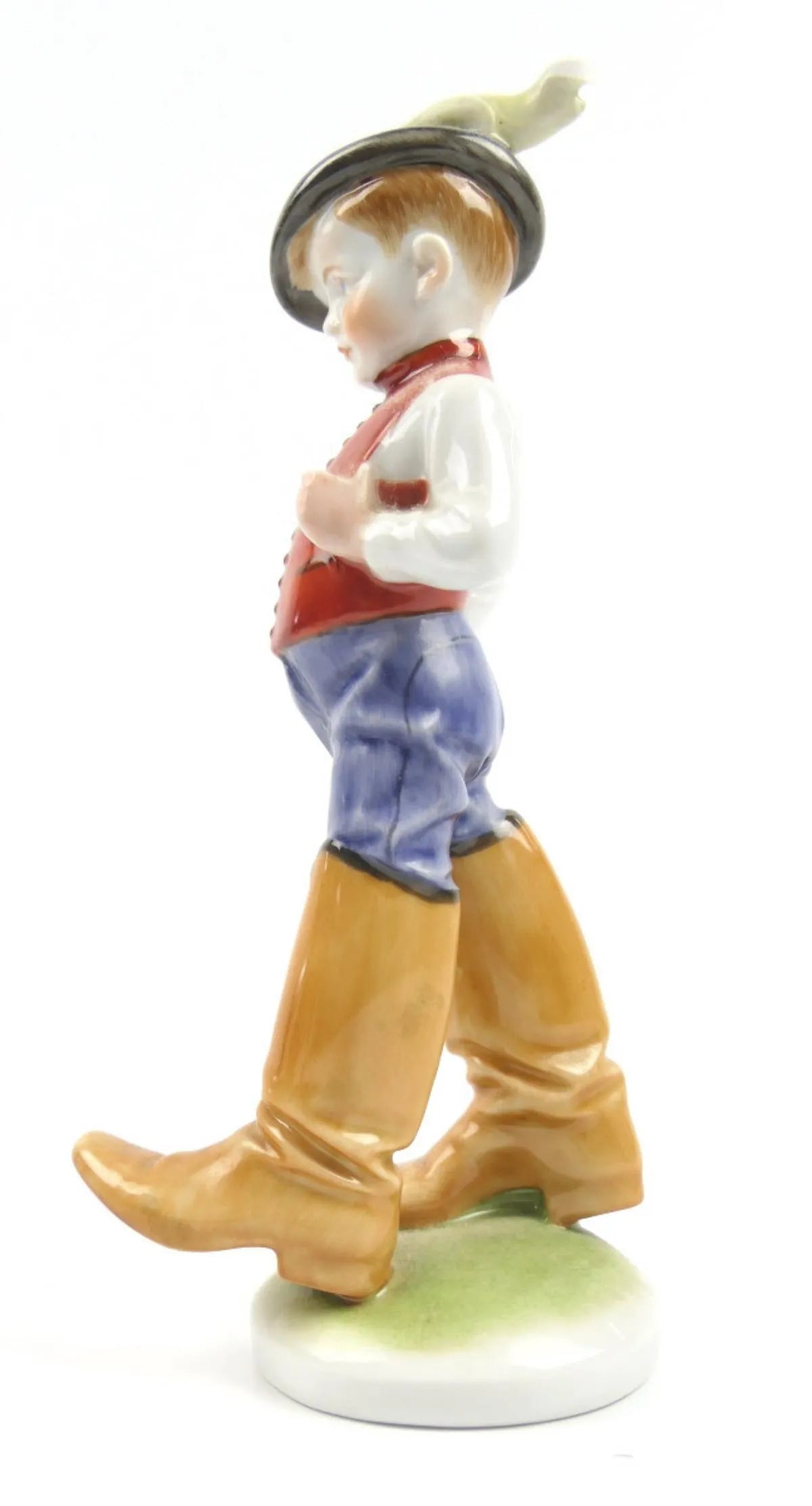 HEREND HUNGARY PORCELAIN 8" BOY