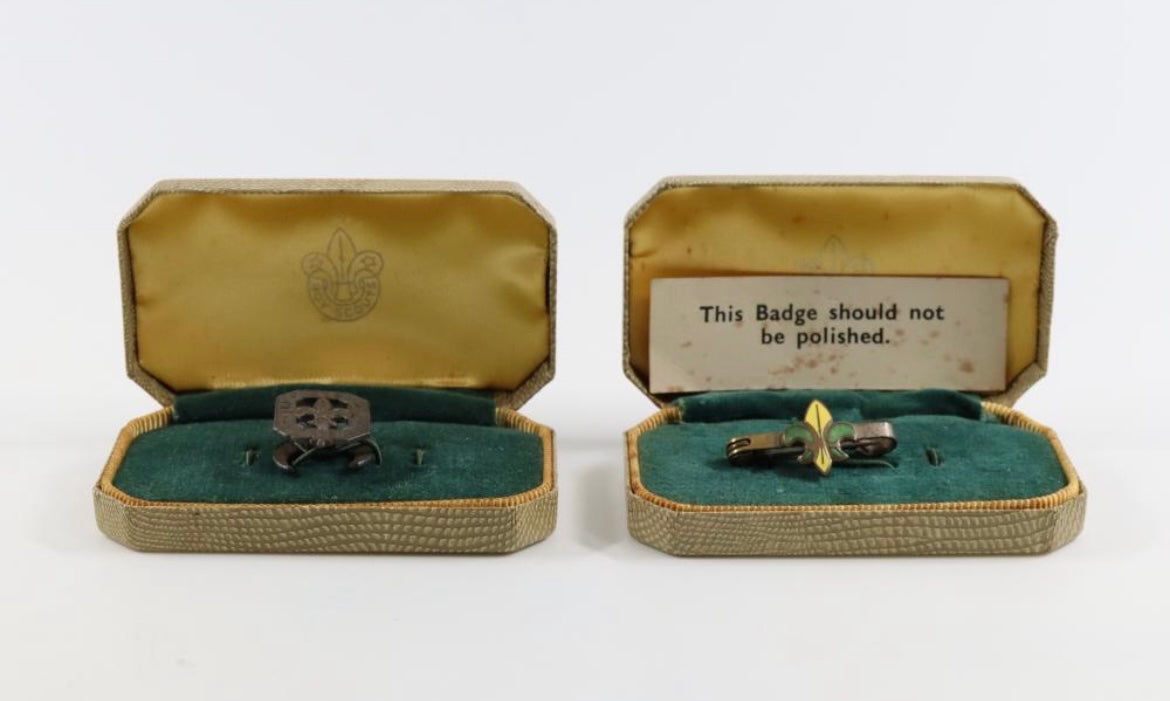 1960s HMSS Scouts DRESS BUTTON & TIE BAR (Set of 2)