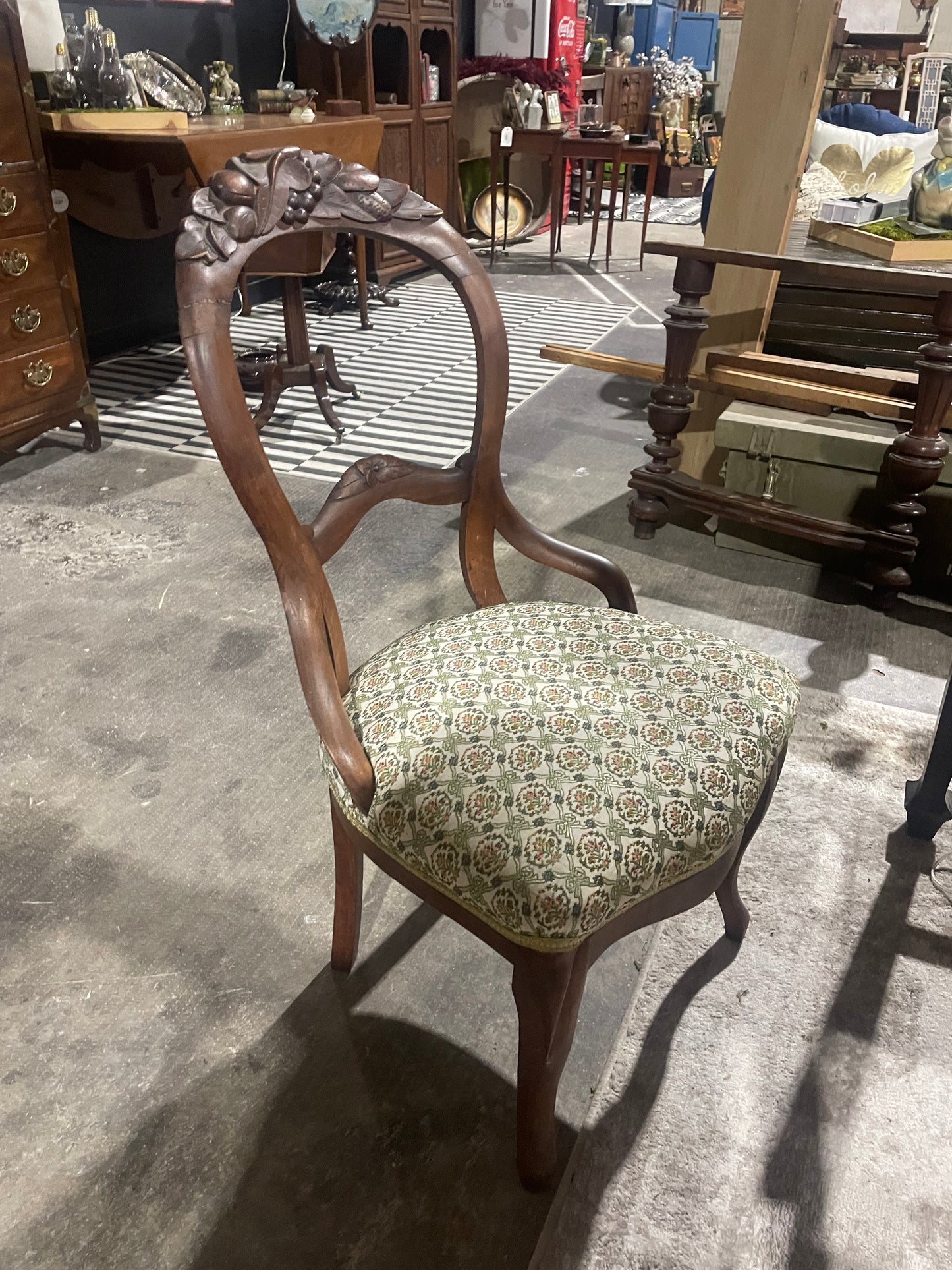 Victorian Balloon Back Walnut Chair