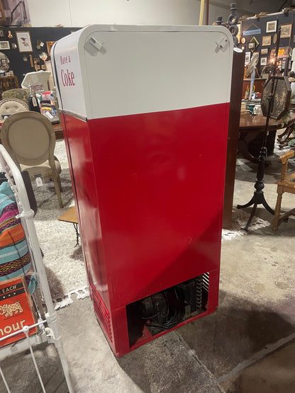 Vendo 72 Coke Machine