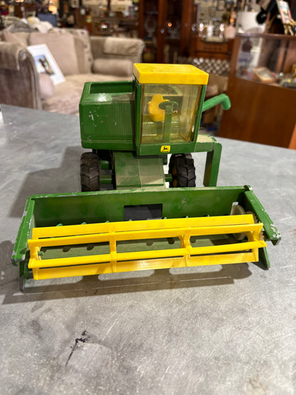 Vintage John Deere 6600 Combine Toy, ERTL