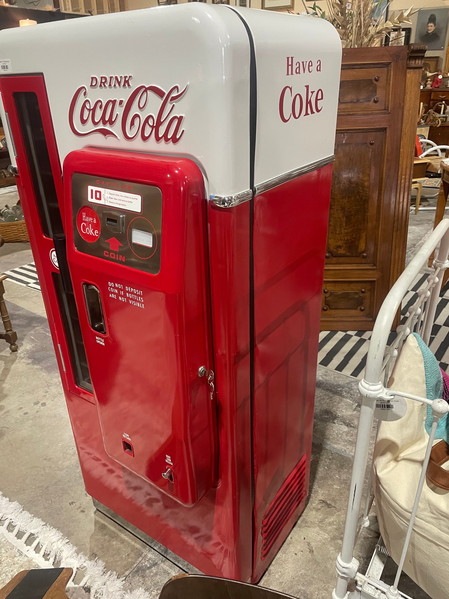 Vendo 72 Coke Machine