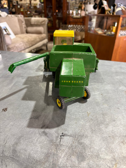 Vintage John Deere 6600 Combine Toy, ERTL