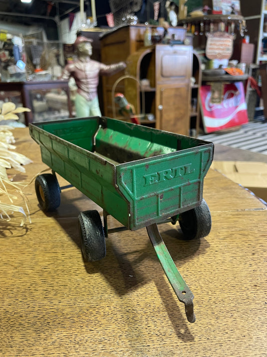 Vintage Ertl Green Farm Wagon JD