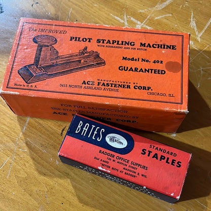 Pilot Stapling Machine & Boxed Staples