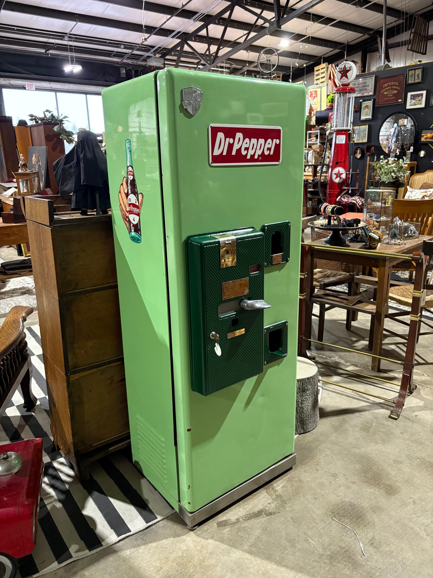 Vintage Dr. Pepper Machine