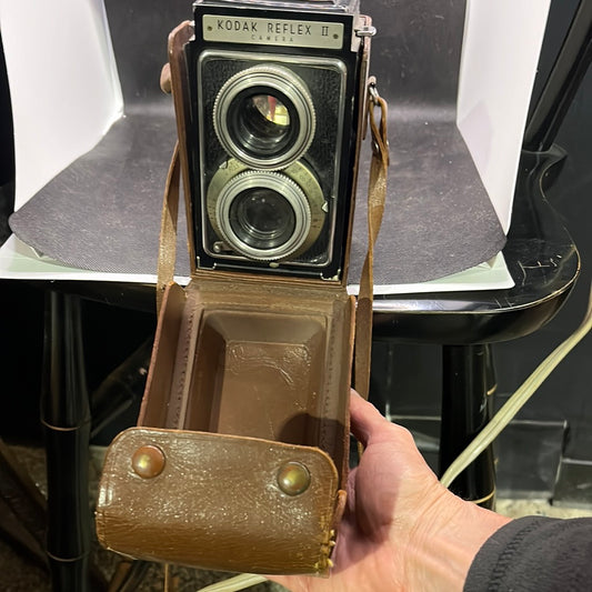 Kodak Reflex II in Field Case