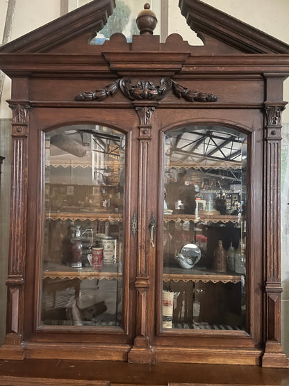 1890s Grand Hunt Cabinet