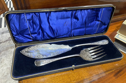 Allen & Darwin Boxed Silver Serving Set