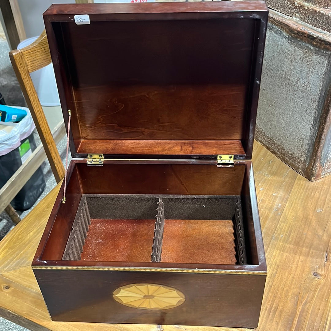 Vintage Wooden Inlaid Bombay Box