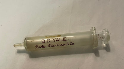 Vintage B-D 5cc Glass Syringe