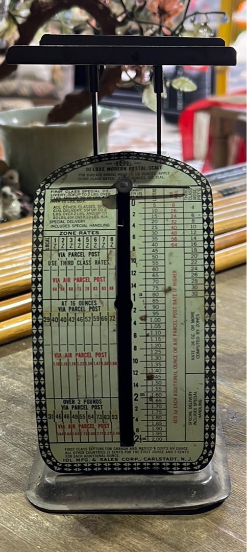 Vintage USPS Scale