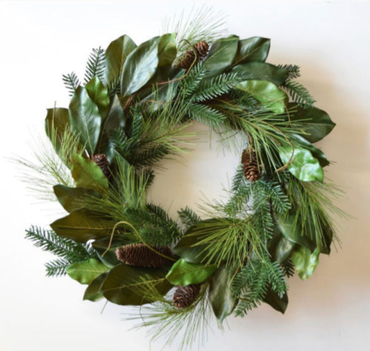 MERRY MAGNOLIA WREATH - 26"